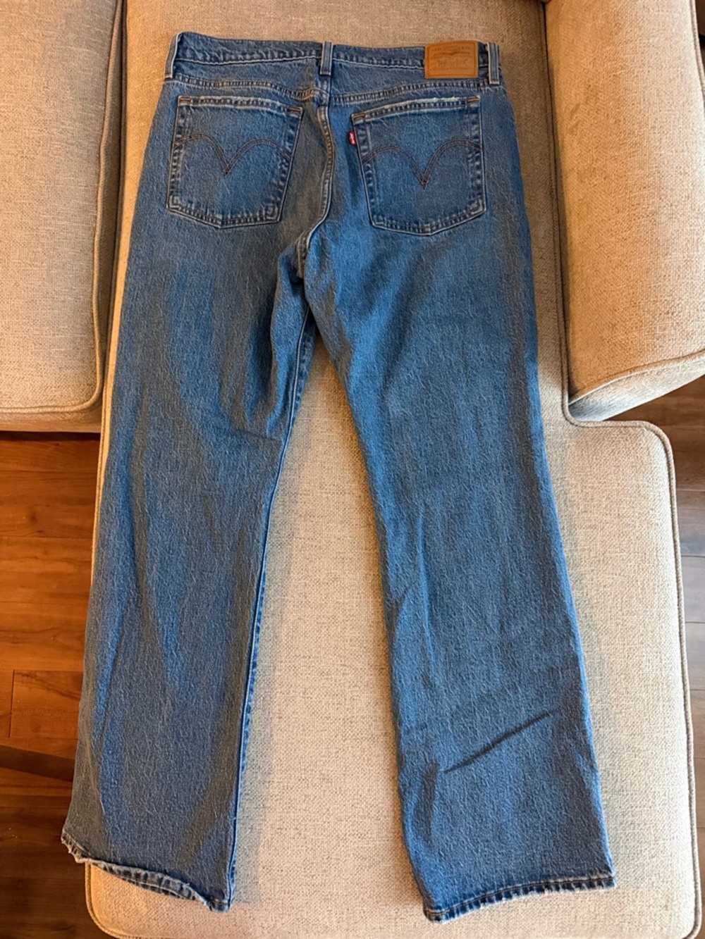 Levi's Women's Blue Bootcut Jeans - Picture 3 of 3